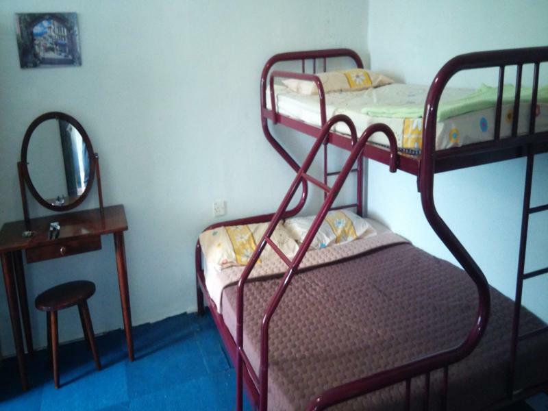Pinang Beach Apartment @ Bayu Emas Бату-Феррінгі Екстер'єр фото